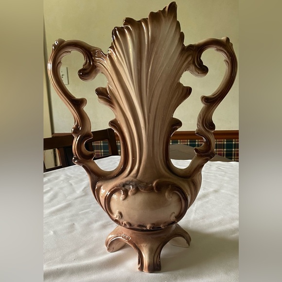 GORGEOUS Vintage Capodimonte Footed Two Handled Italian Porcelain Vase Urn - Picture 5 of 10